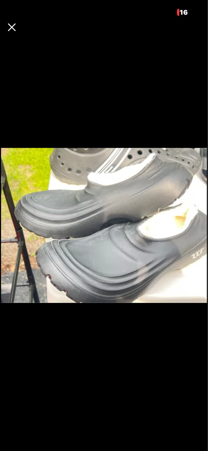 Black Lined Clog Shoes