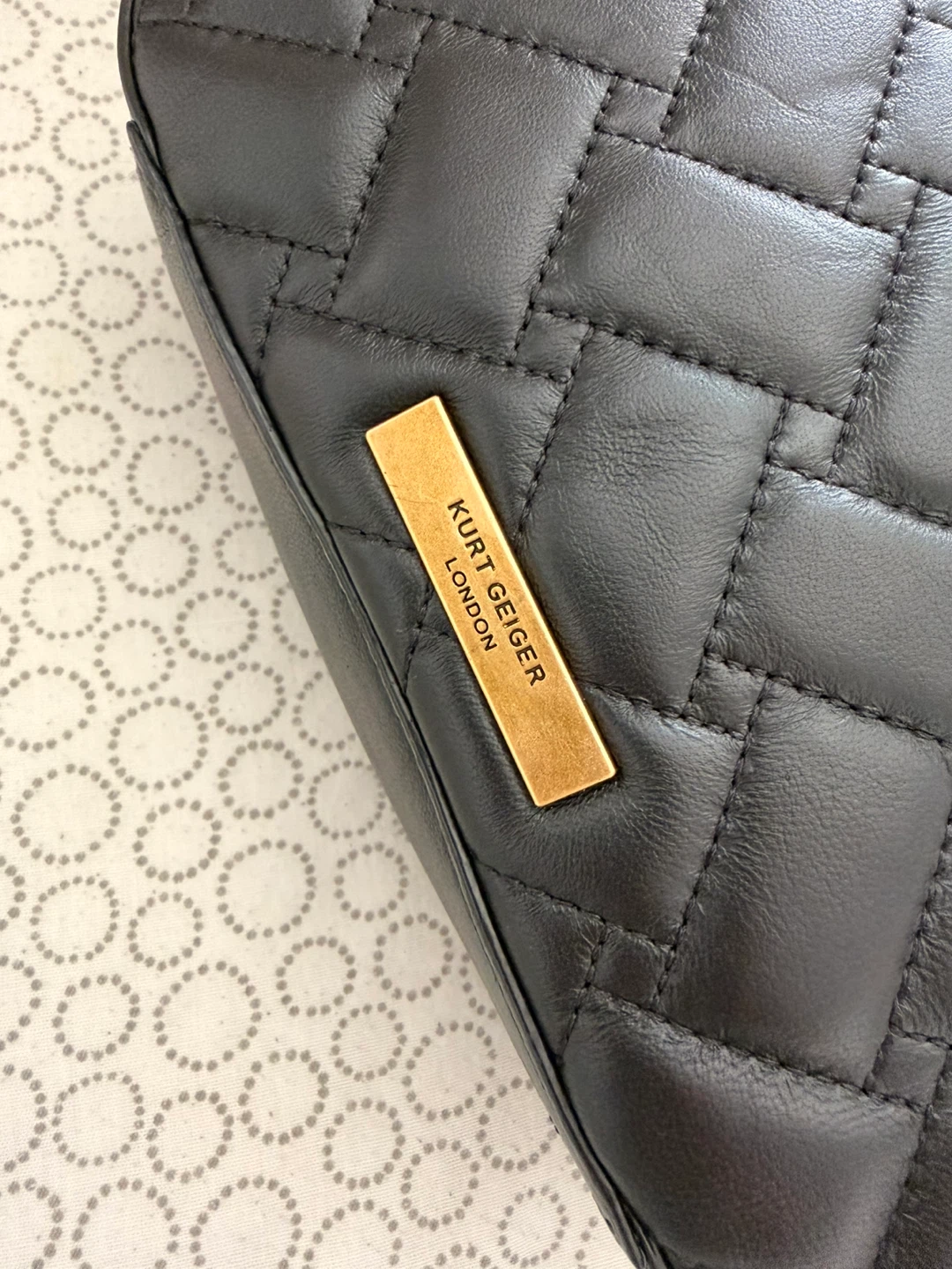 Kurt Geiger London Quilted Black Leather Crossbody Bag - photo 4