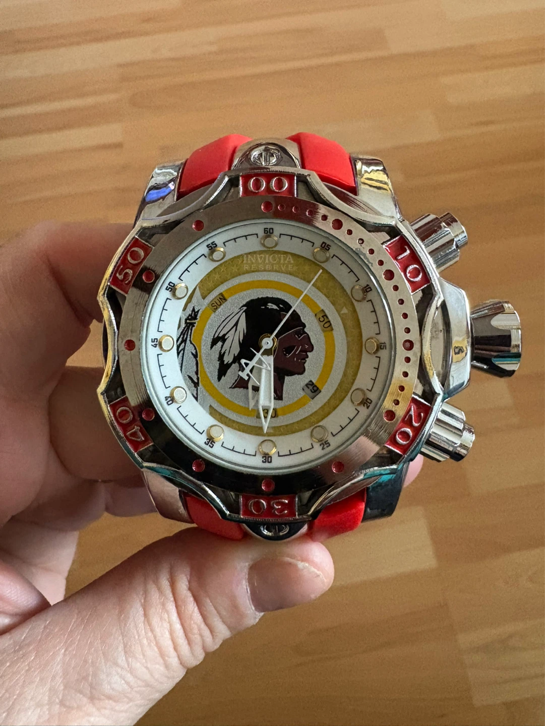 Men’s Watch NFL Washington Redskins $100 firm