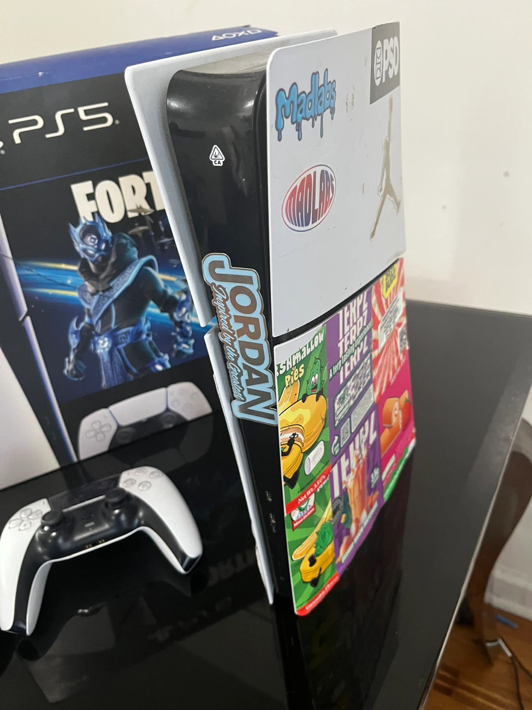 Sony PlayStation 5 PS5 Console with 2 Controllers & Fortnite - photo 2