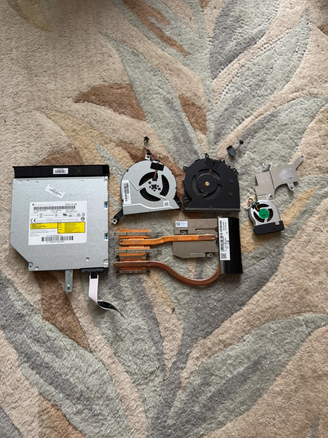 Laptop Cooling Fans / Cooling Parts