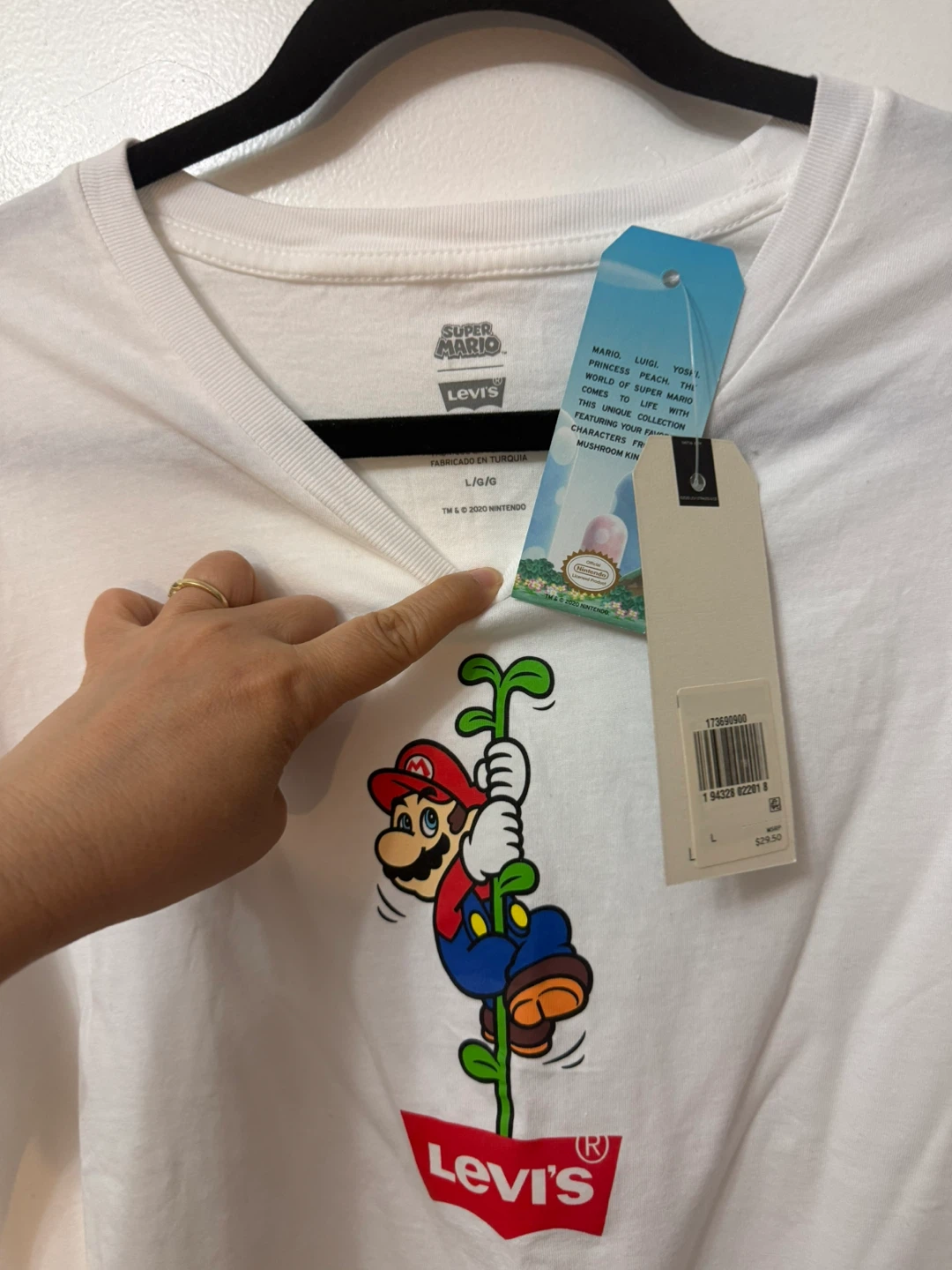 Levi's Super Mario Collaboration T-Shirt - photo 3