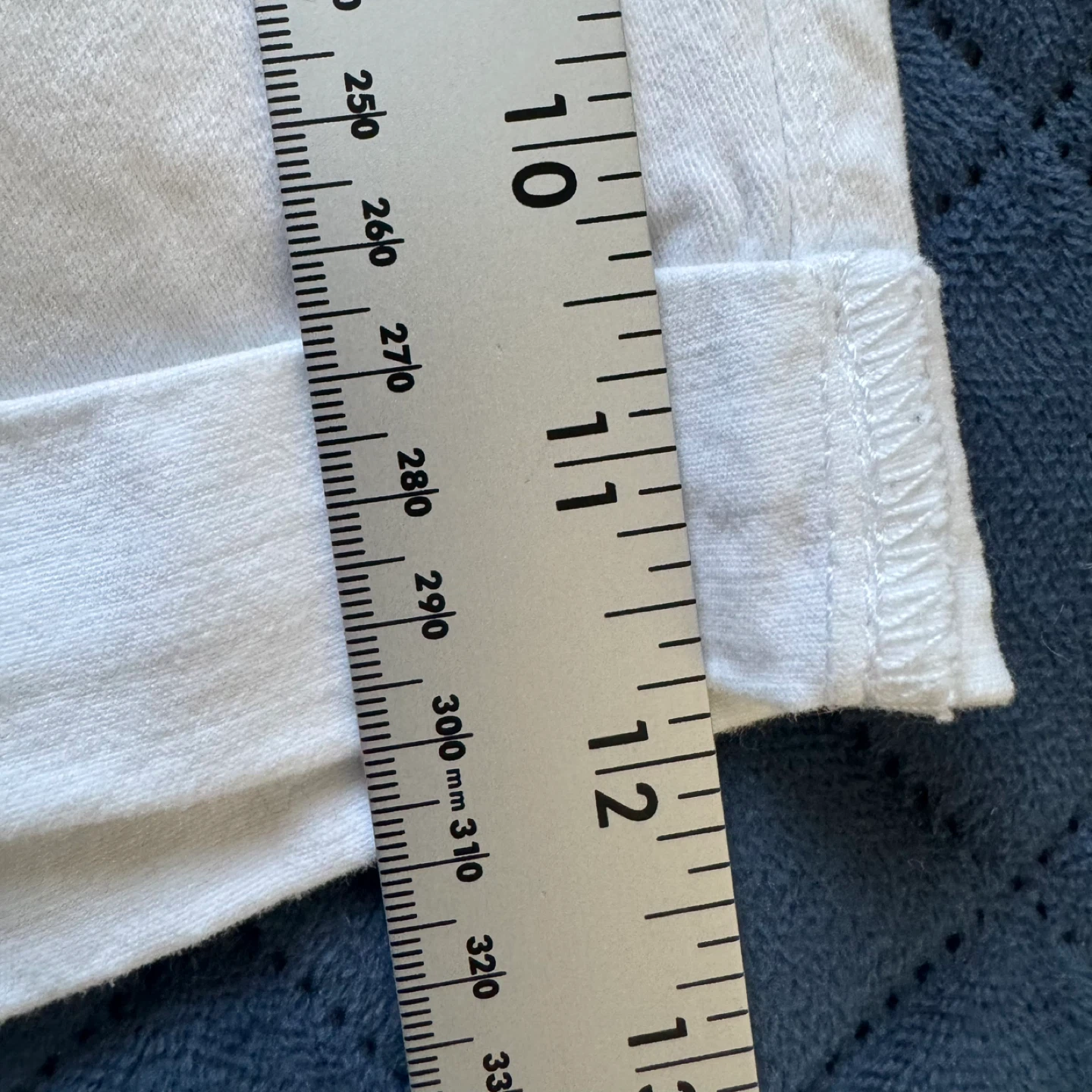 Hollister White Mid-Rise Short size 29 stretchy - photo 5