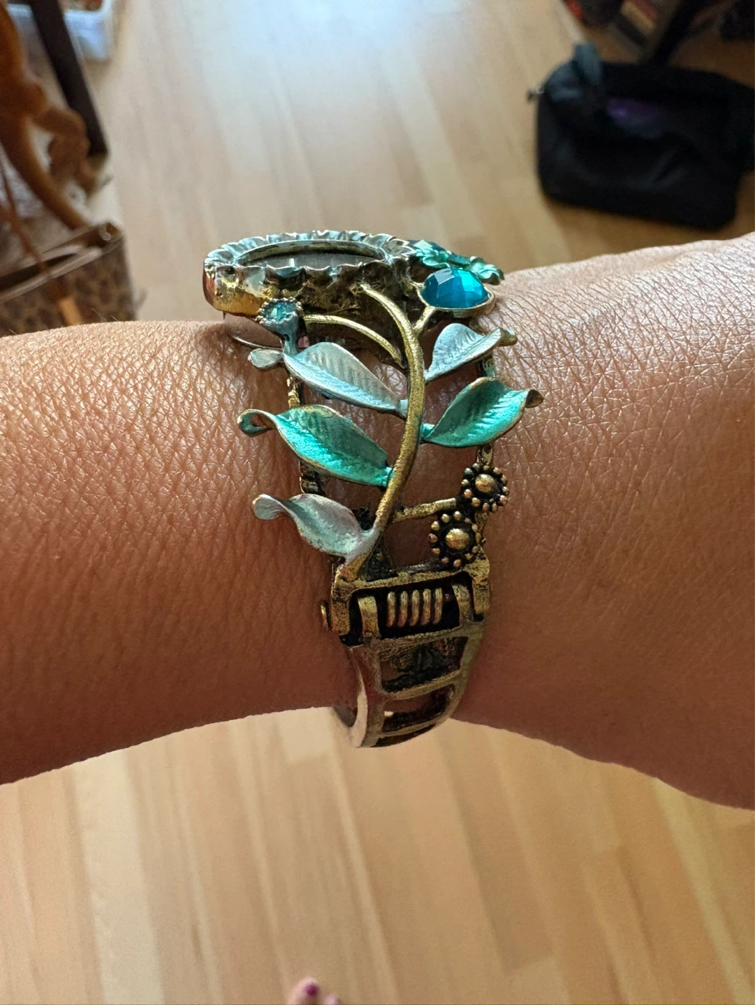 Vintage Flowers Bangle Watch  $20 firm - photo 2