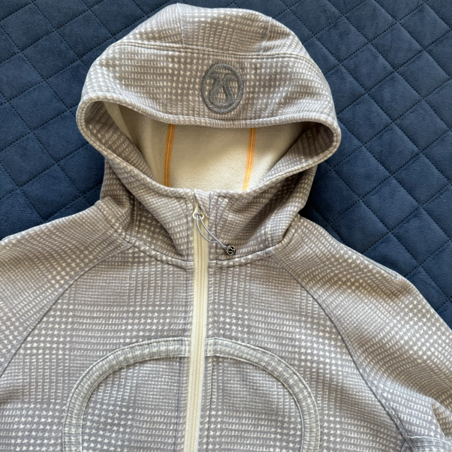 Lululemon Grey Plaid Zip-Up Scuba Hoodie Size 10 - photo 3
