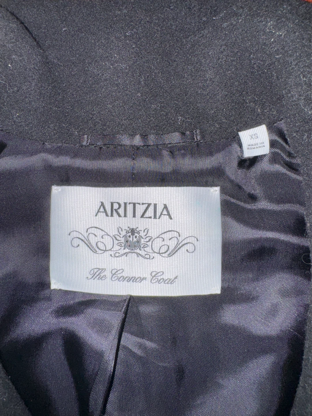 aritzia wool coat - photo 2