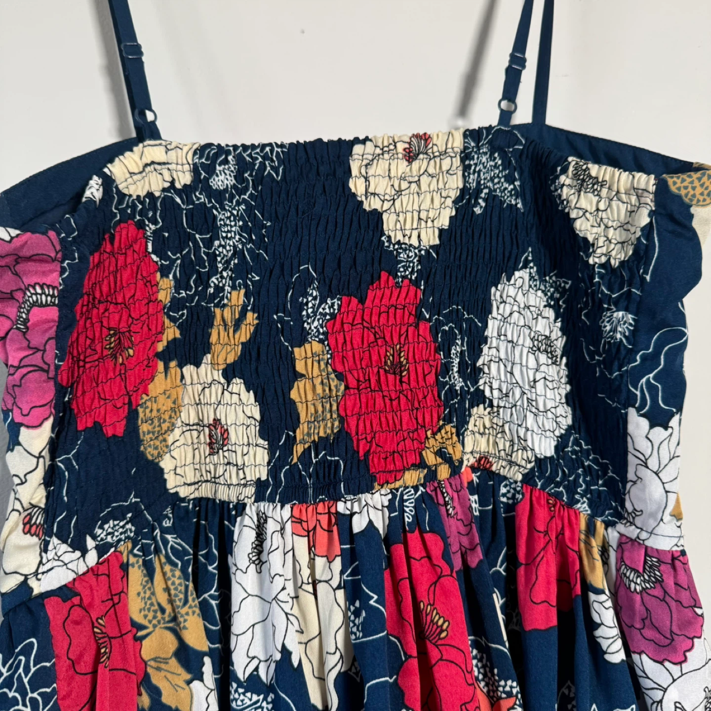 Land of the free Floral Smocked Sundress size Large - photo 5