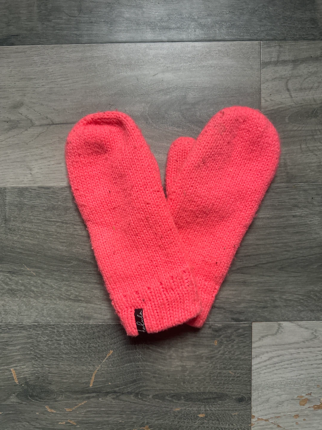 Talula Neon Pink Knit Mittens