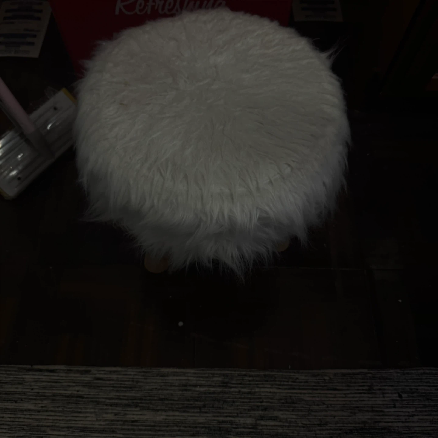 White Faux Fur Round Ottoman Stool - photo 3