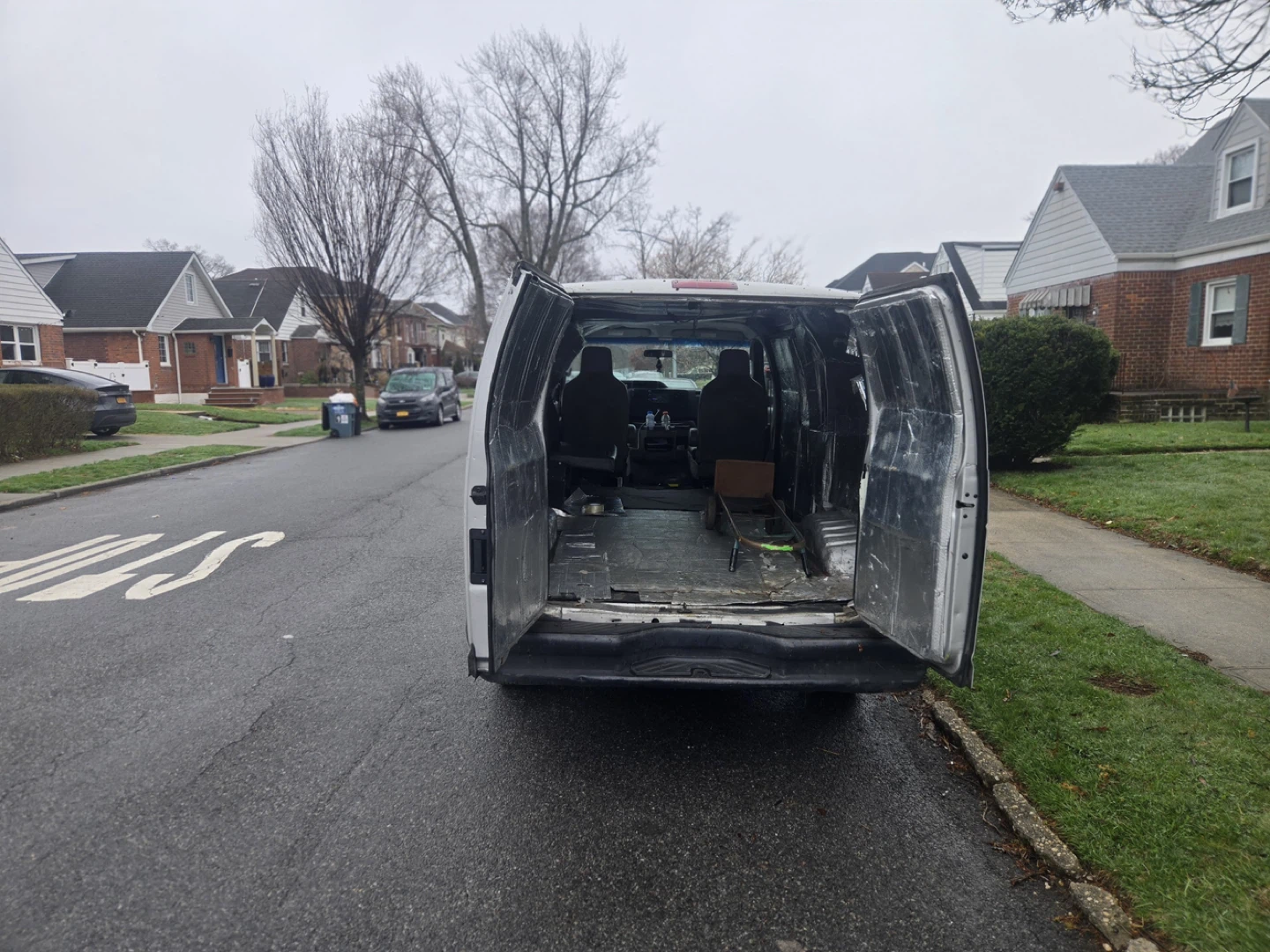 Bulk Trash Bags and Debris Removal Service - photo 4