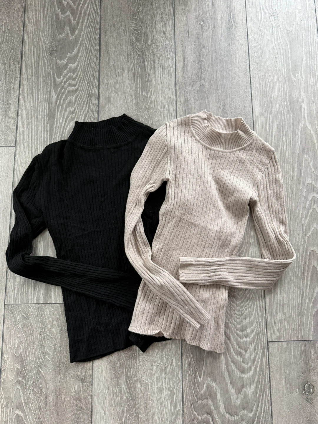 Ribbed Mock Neck Sweaters - Black & Beige