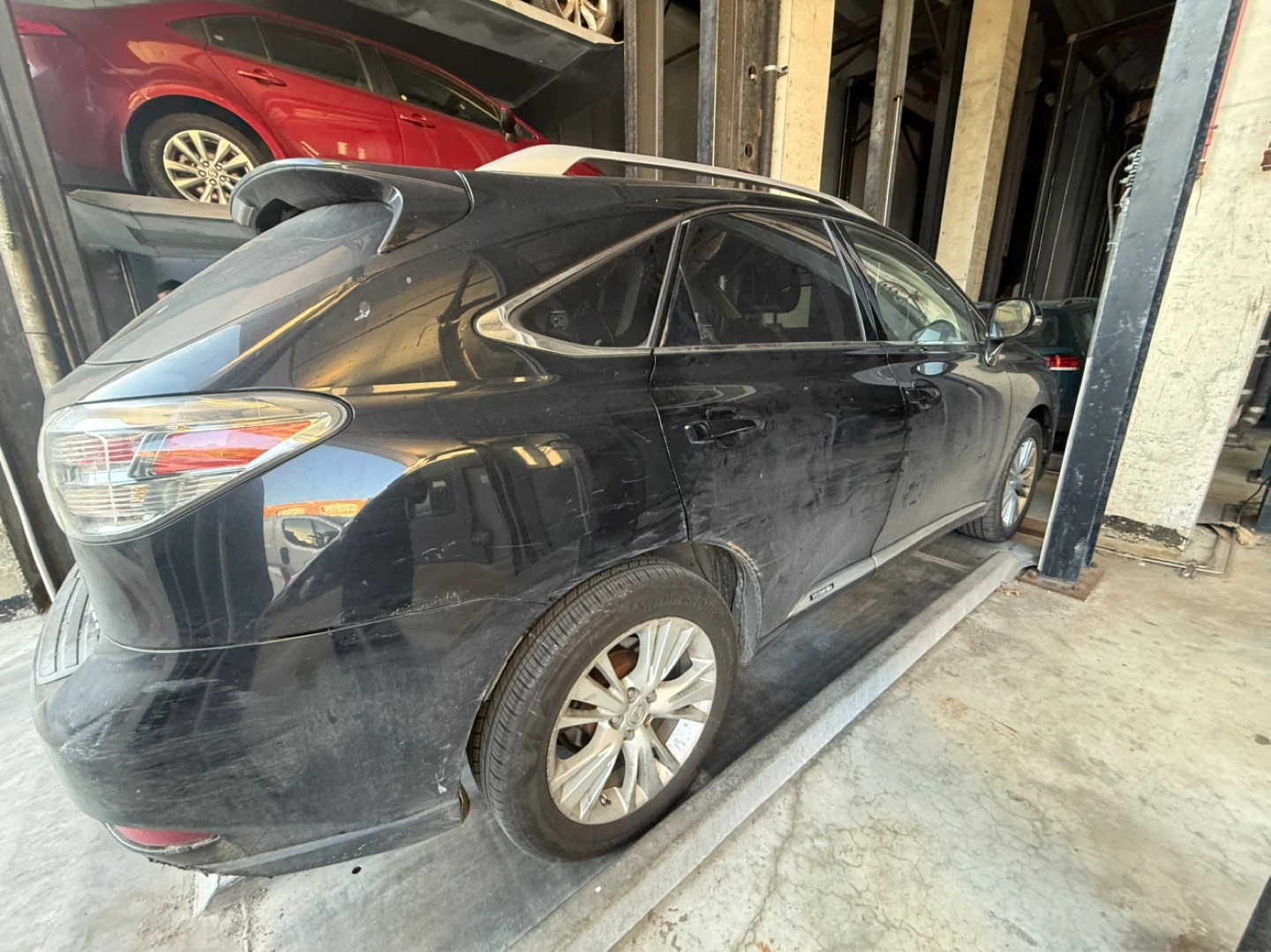 Black Lexus RX450h SUV - photo 5