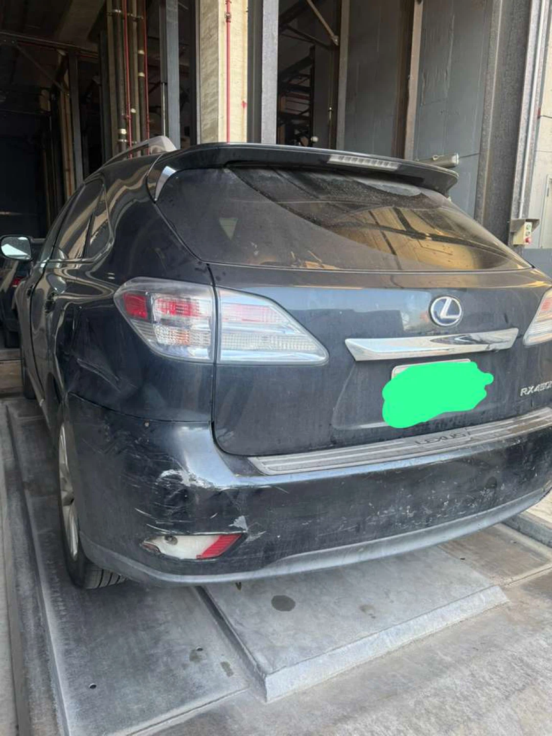 Black Lexus RX450h SUV - photo 4