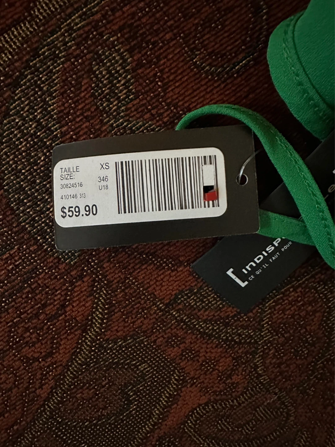 Elegant brand new dress