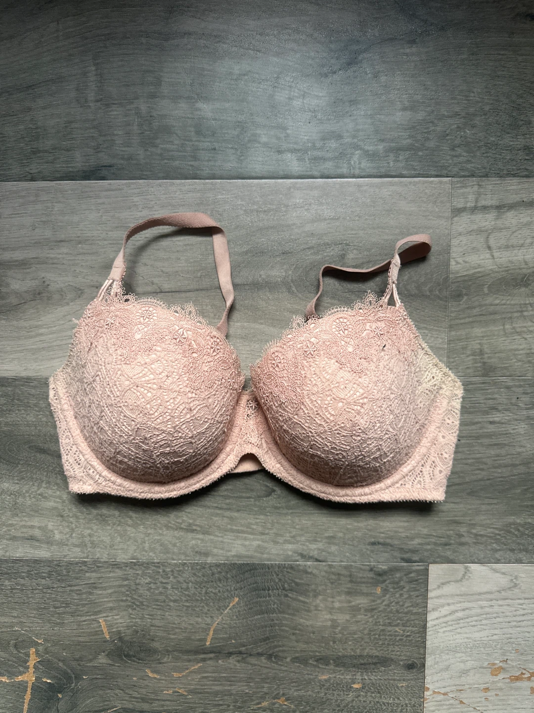 Pink Lace Push-Up Bra