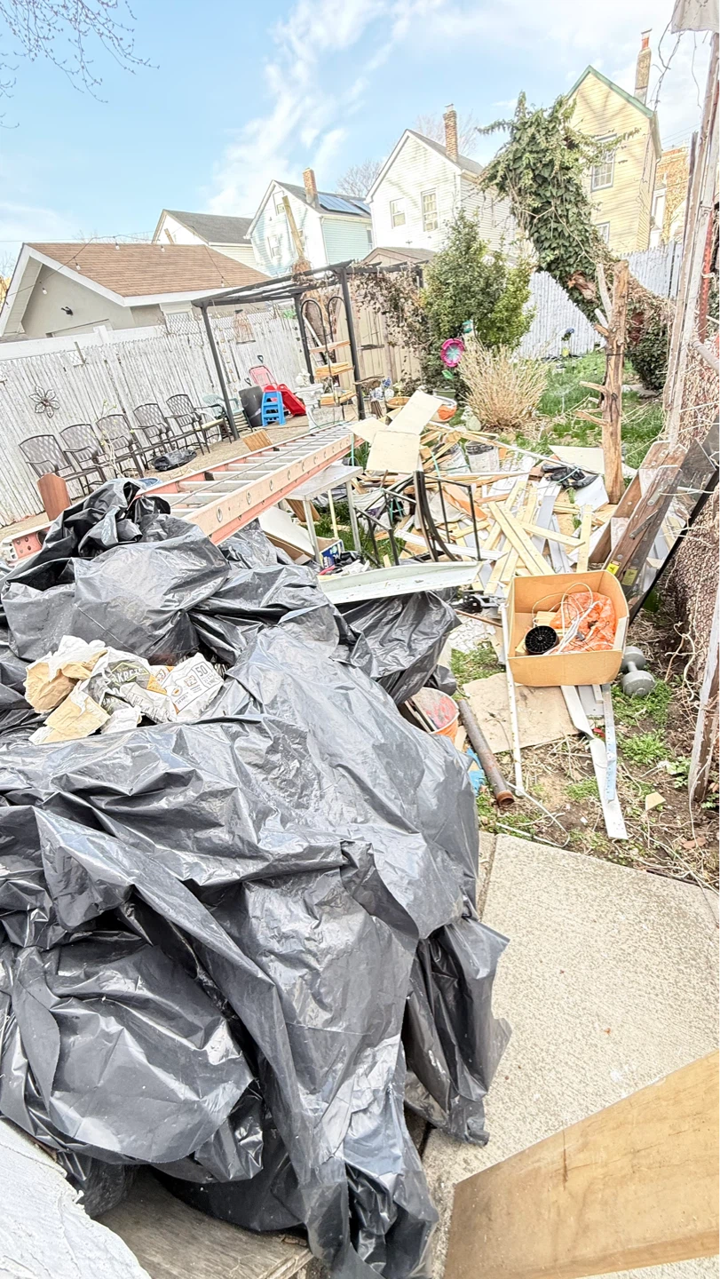 Same day junk removal - photo 2