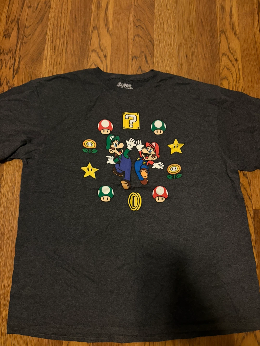 Super Mario XL Graphic T-Shirt