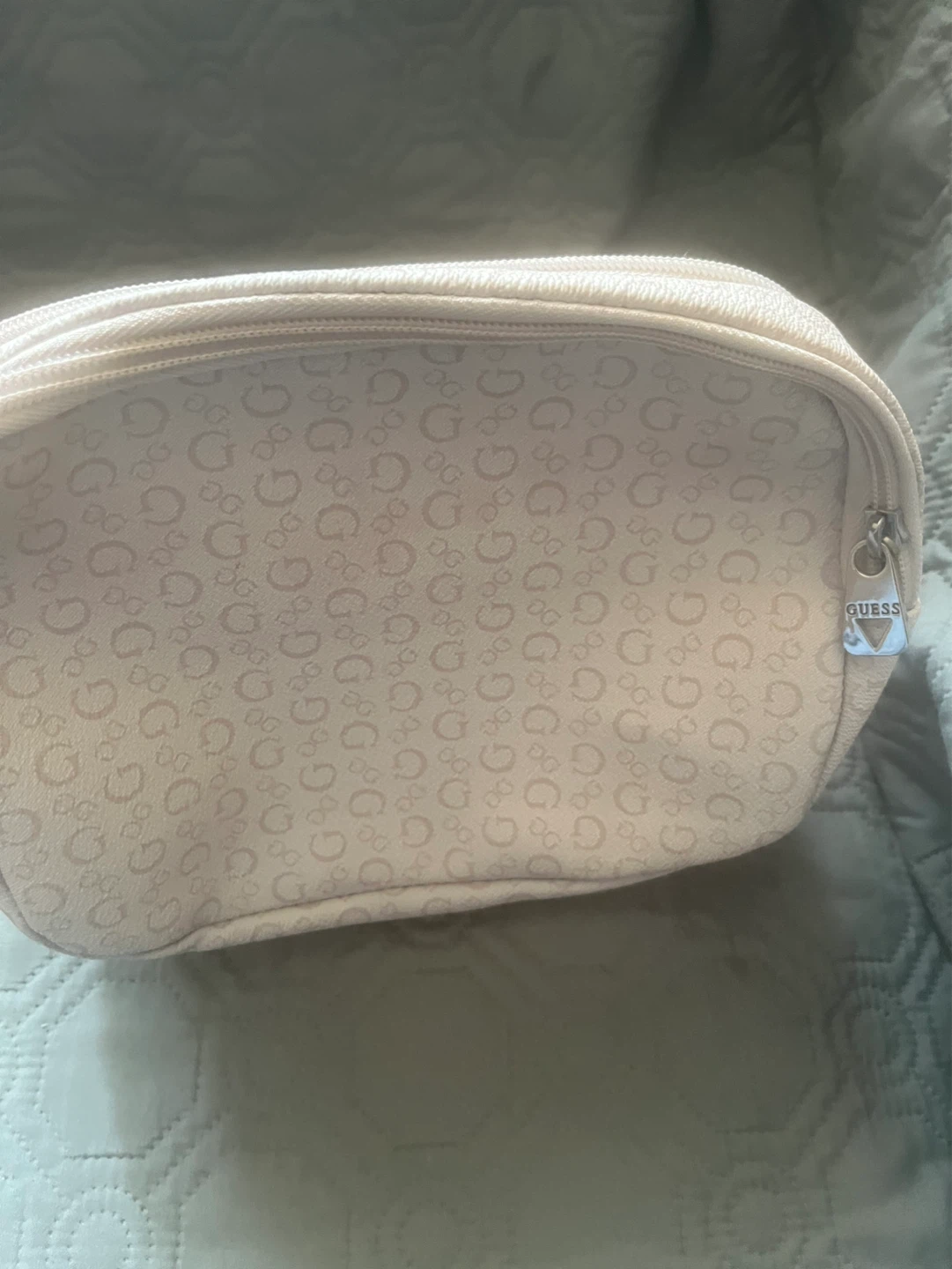 Guess Cosmetic Bag - photo 3