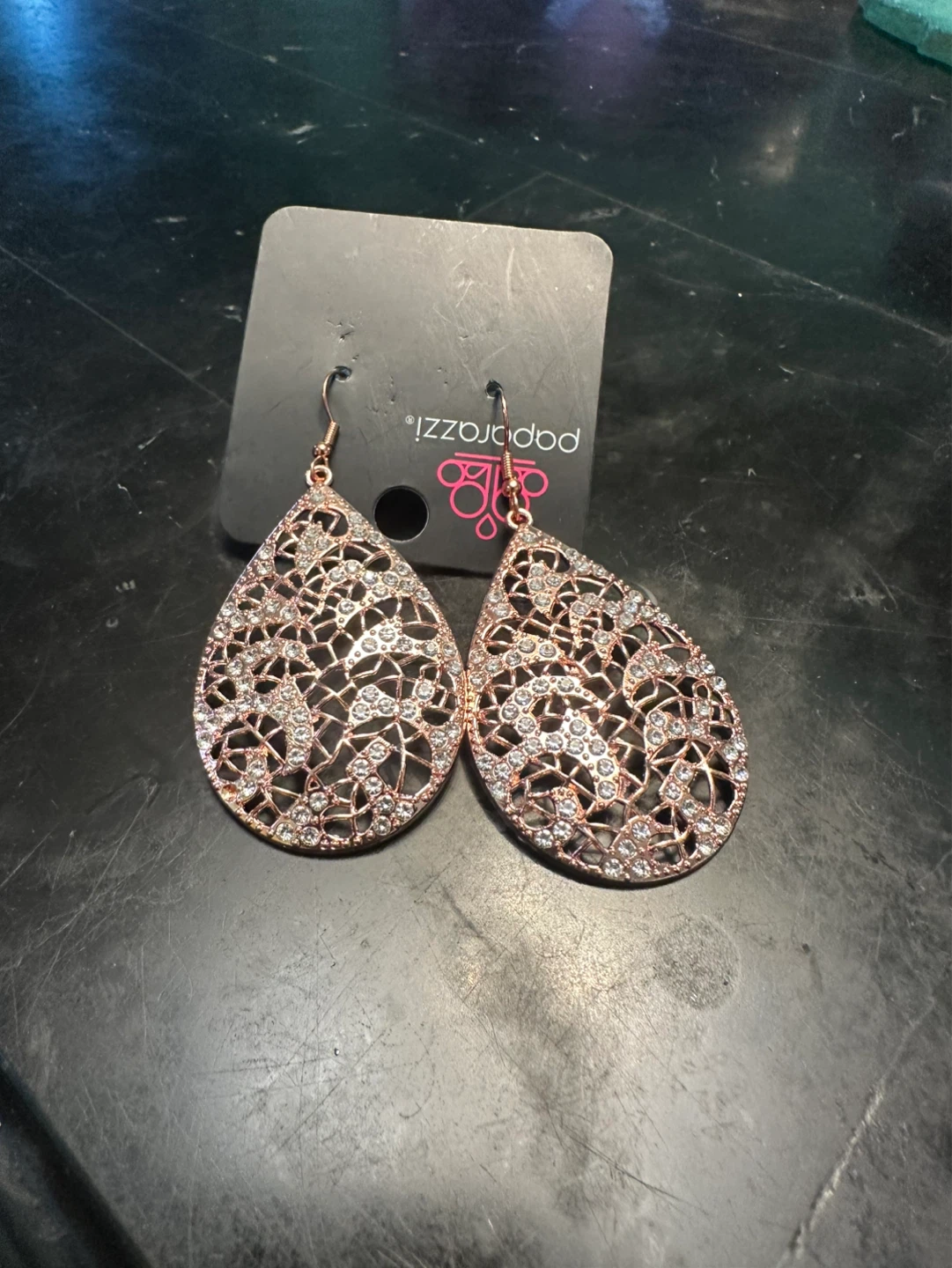 Paparazzi Teardrop Earrings Rose Gold Rhinestone - photo 3