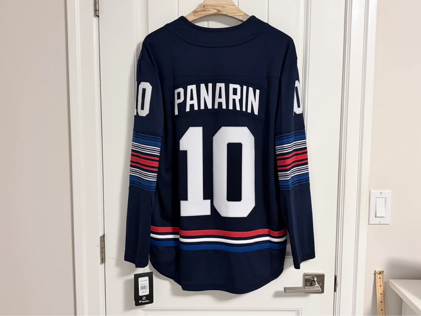 BNWT Authentic Fanatics New York Rangers Panarin Jersey Medium