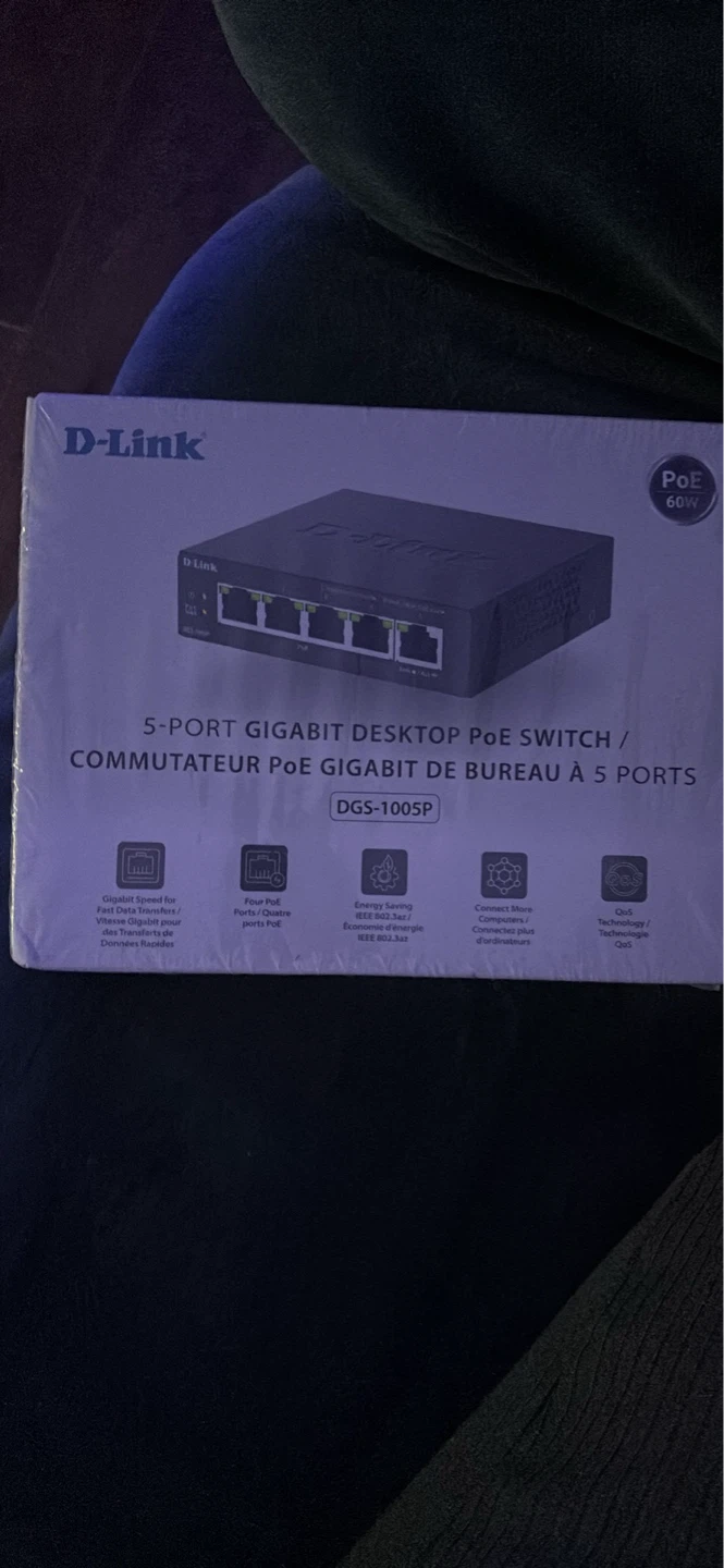 D-Link DGS-1005P 5-Port Gigabit PoE Switch - photo 2