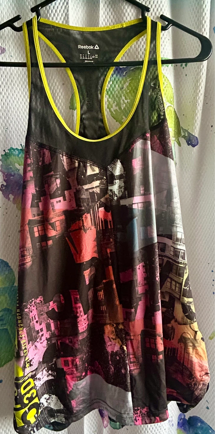 Reebok Women's Graphic Tank Top