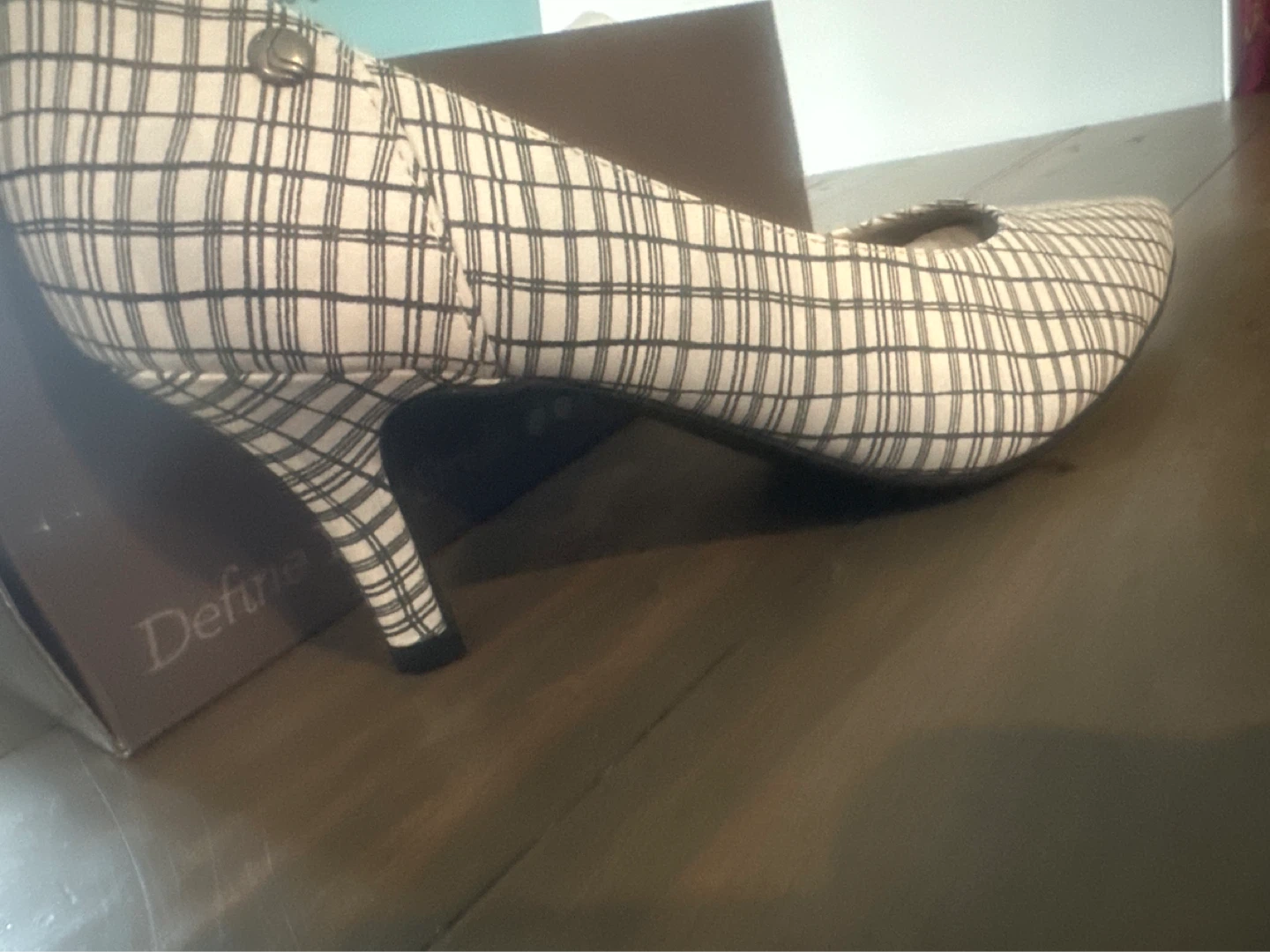 Life Stride Size 8 Black Pumps with Box - photo 2