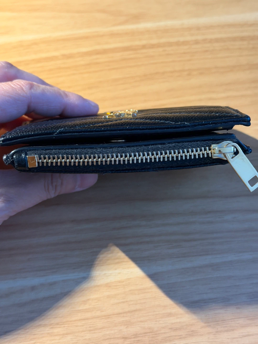 Saint Laurent Black Quilted Leather Wallet - photo 4