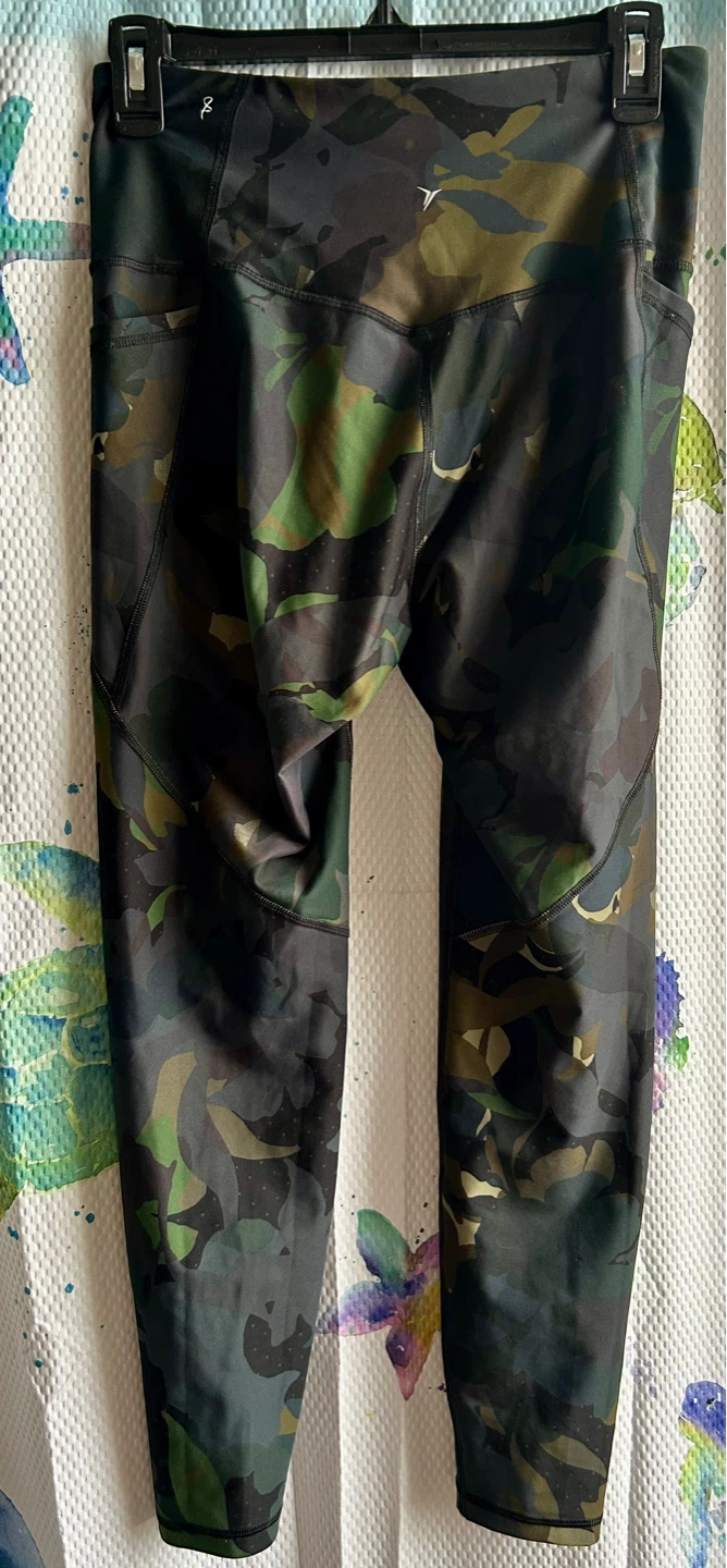 Old Navy Active Elevate Legging - photo 2