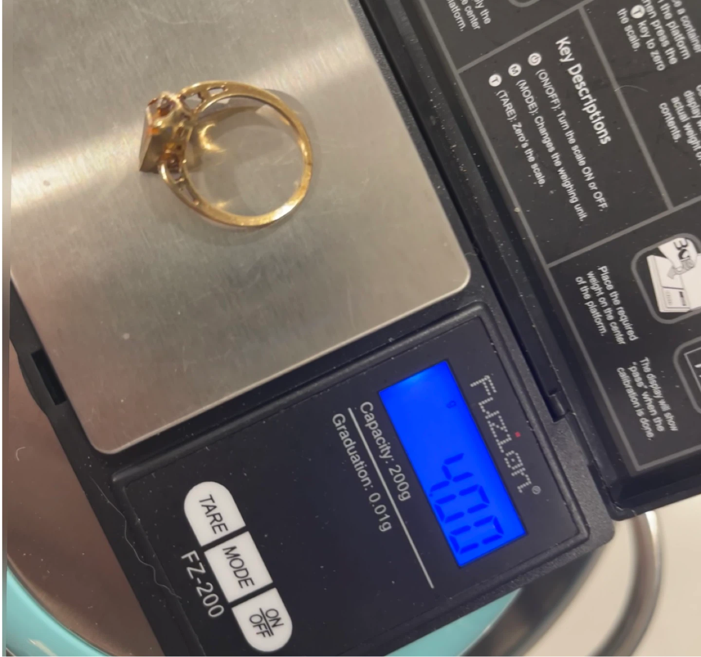 10k Gold Ring with Triangle topaz - photo 2
