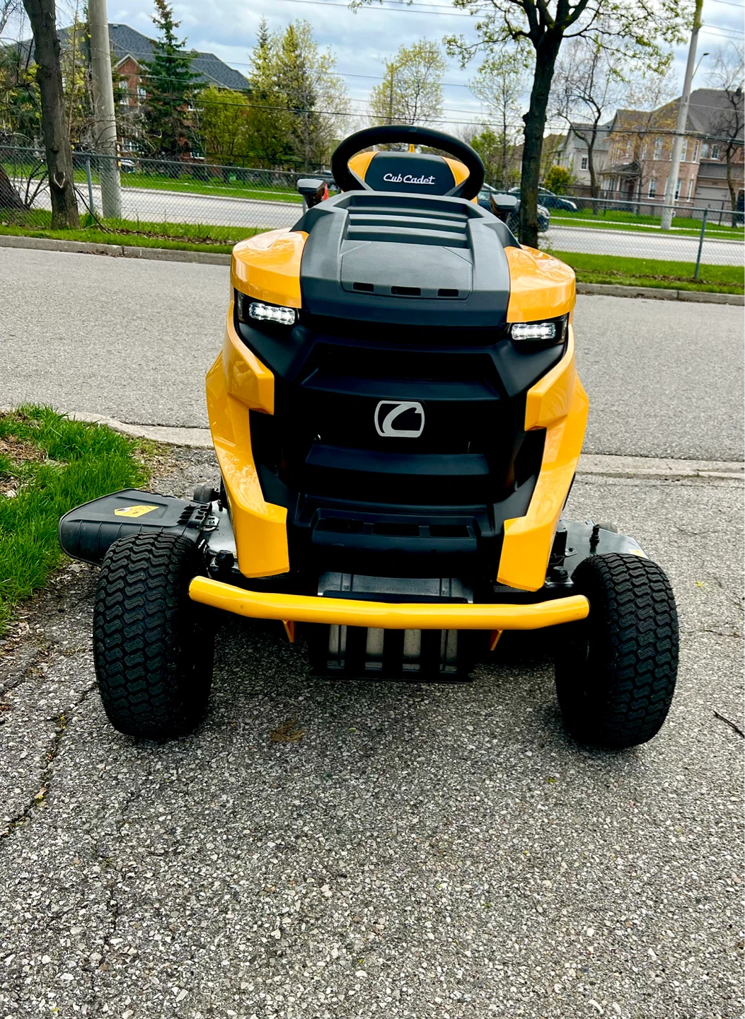 18 Hours - Cub Cadet XT2 With Commercial Fabricated Deck - photo 3