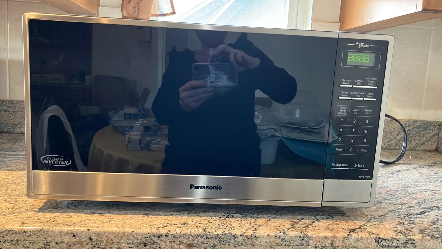 Panasonic NN-ST775S Inverter Microwave - photo 2