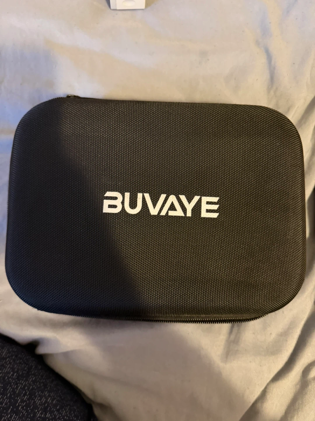 BUVAYE 2-in-1 Jump Starter & Air Pump - photo 2