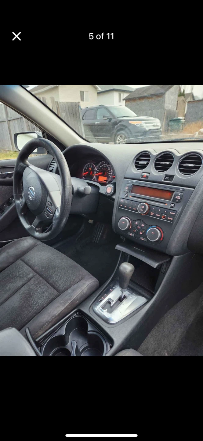 Nissan Altima Sedan - photo 5