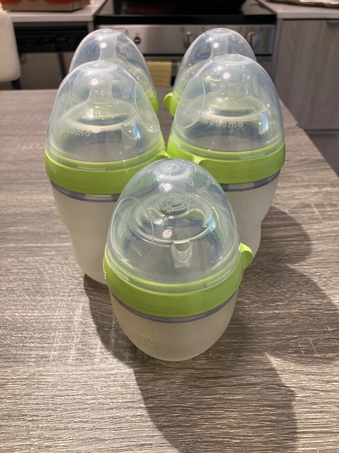 Comotomo Baby Bottles - Set of 4 plus mini one