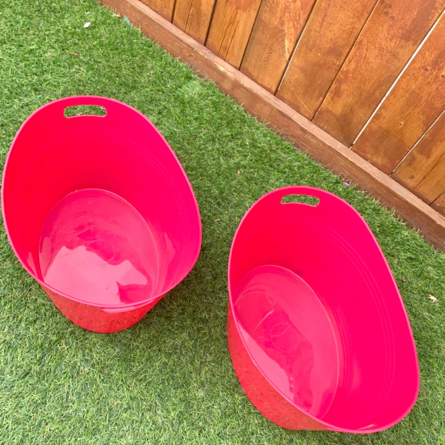 Storage Bins Plastic Tubs Red Storage Baskets Set 2 Large - photo 3