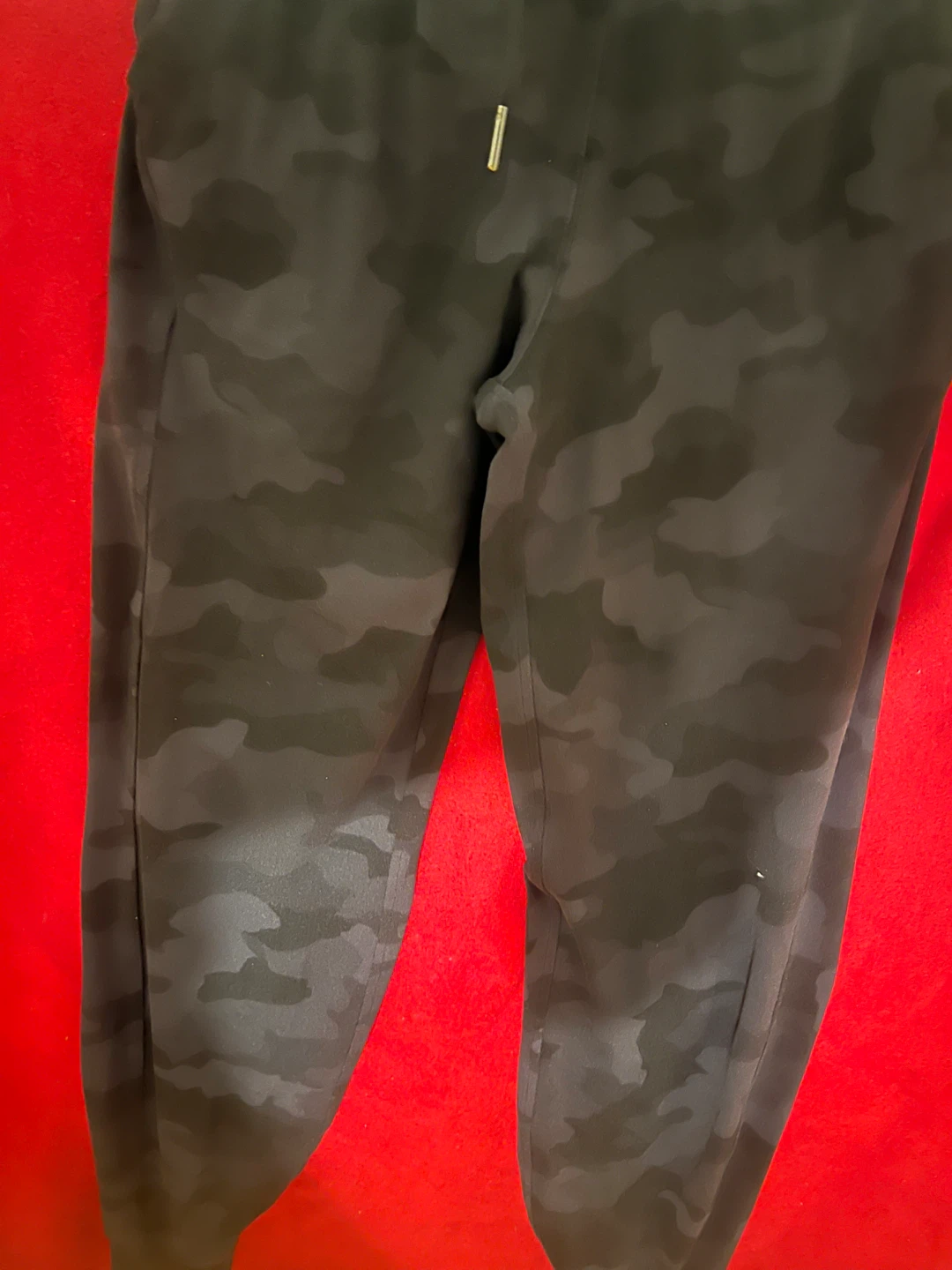 Lululemon Black Camo Joggers Size 2