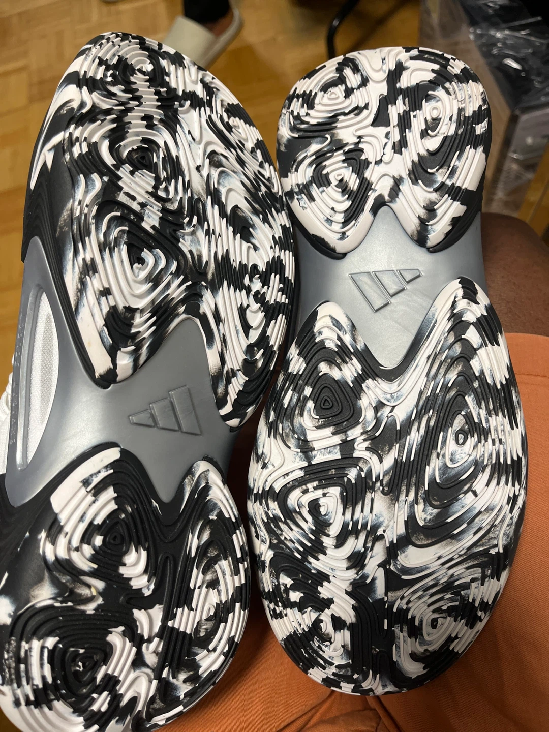 Adidas Exhibit Select Men's Basketball Shoes - photo 4