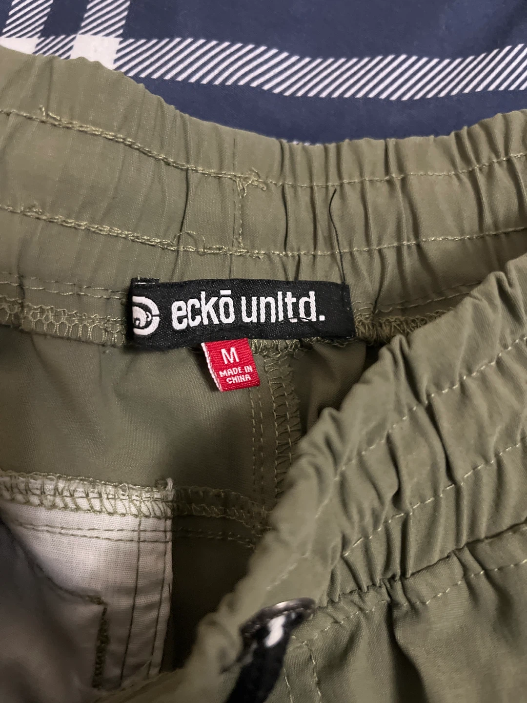 Ecko Unltd. Cargo Pants - Olive Green - Size Medium - photo 3