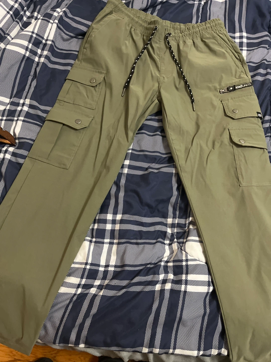 Ecko Unltd. Cargo Pants - Olive Green - Size Medium - photo 2