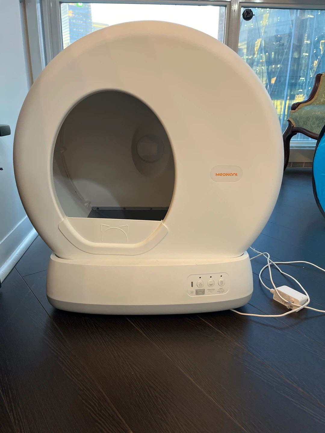 Self-Cleaning Cat Litter Box - photo 2