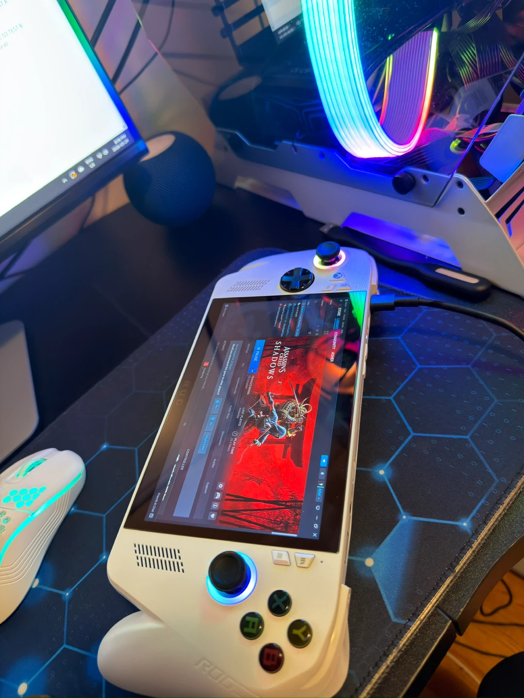ASUS ROG Ally Gaming Handheld - photo 4