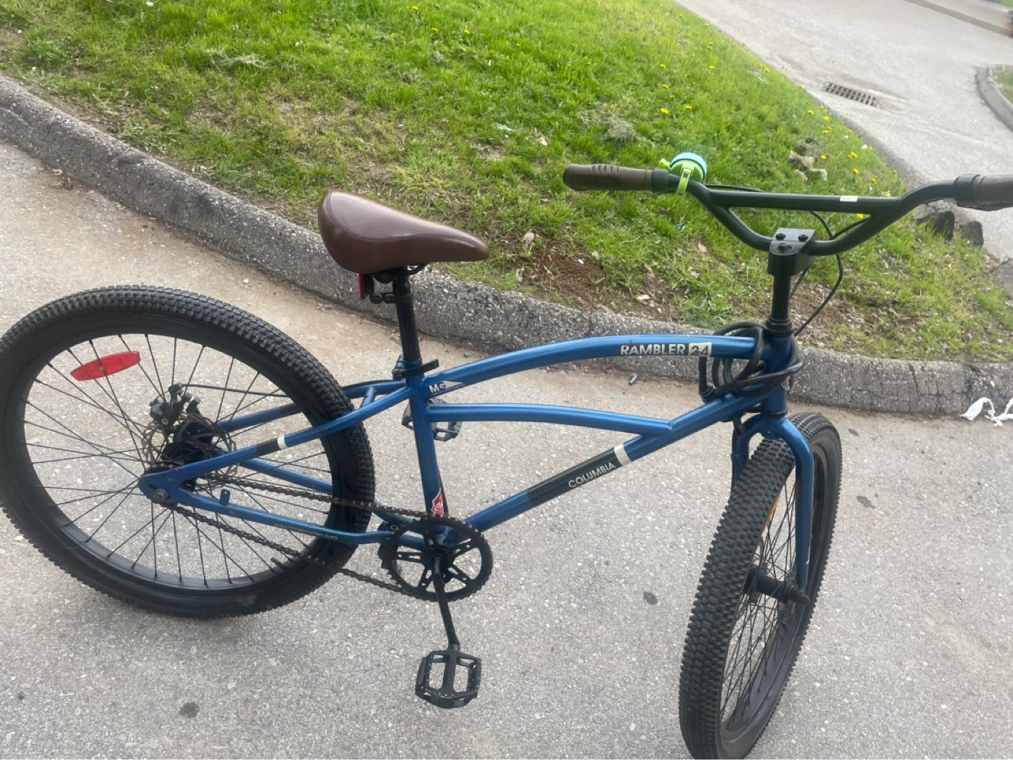 Ladies/ girls Colombia 24 inches wheels