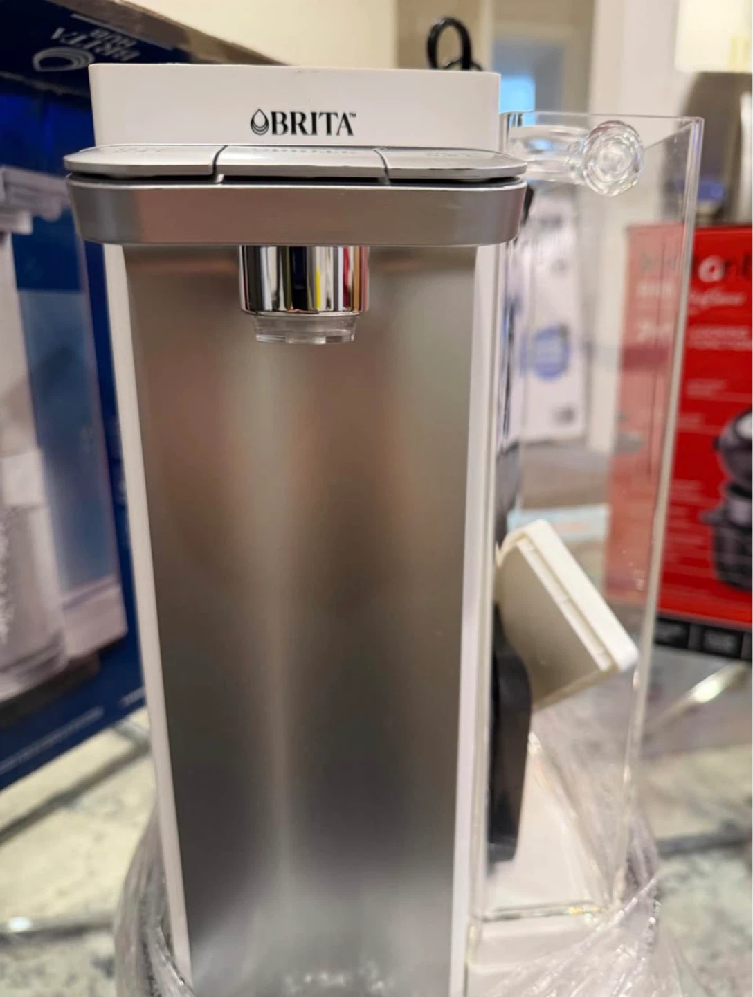 Brita Hub Instant Powerful Countertop Filtration System - photo 2