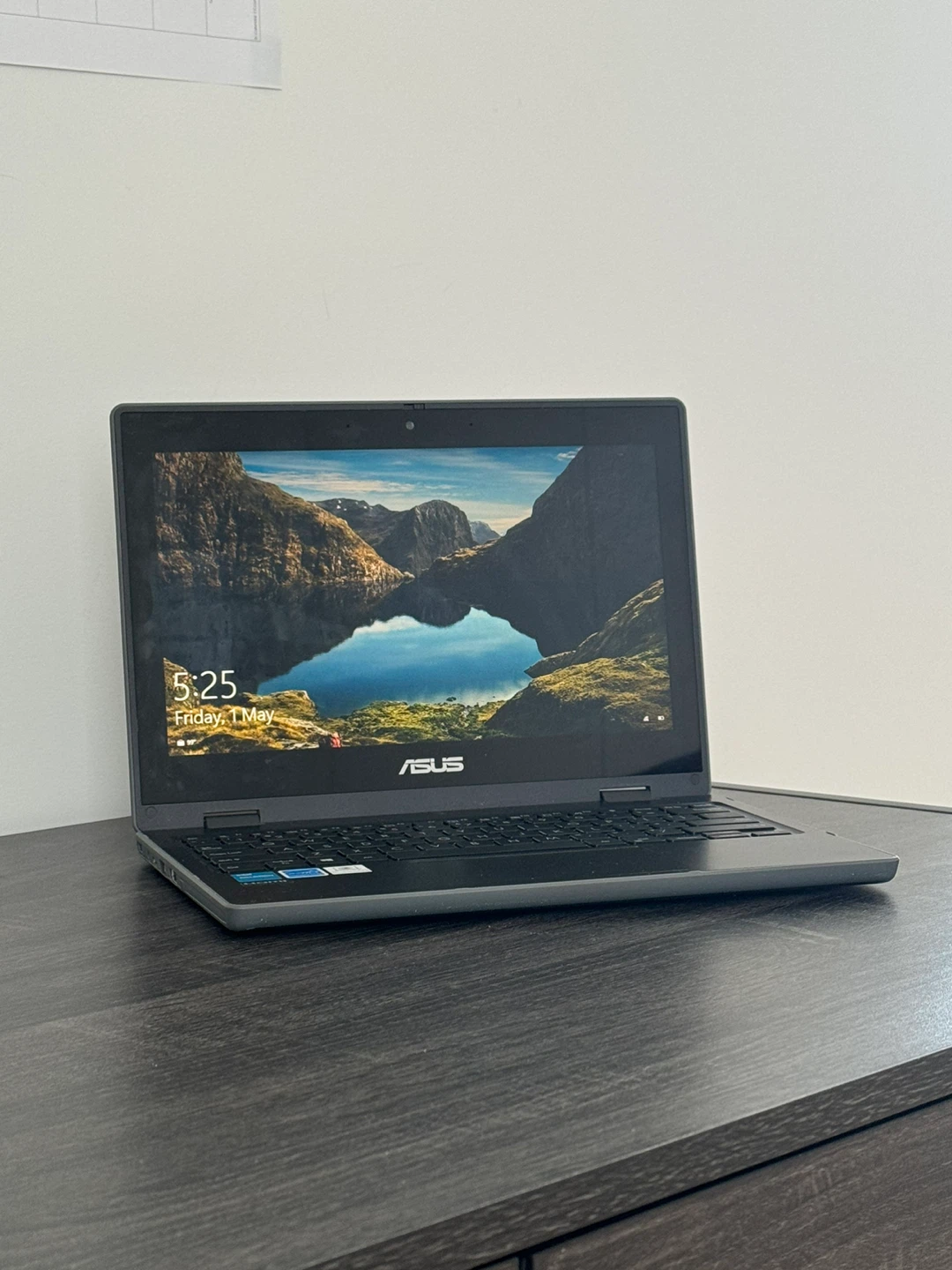 ASUS 2-in-1 Laptop