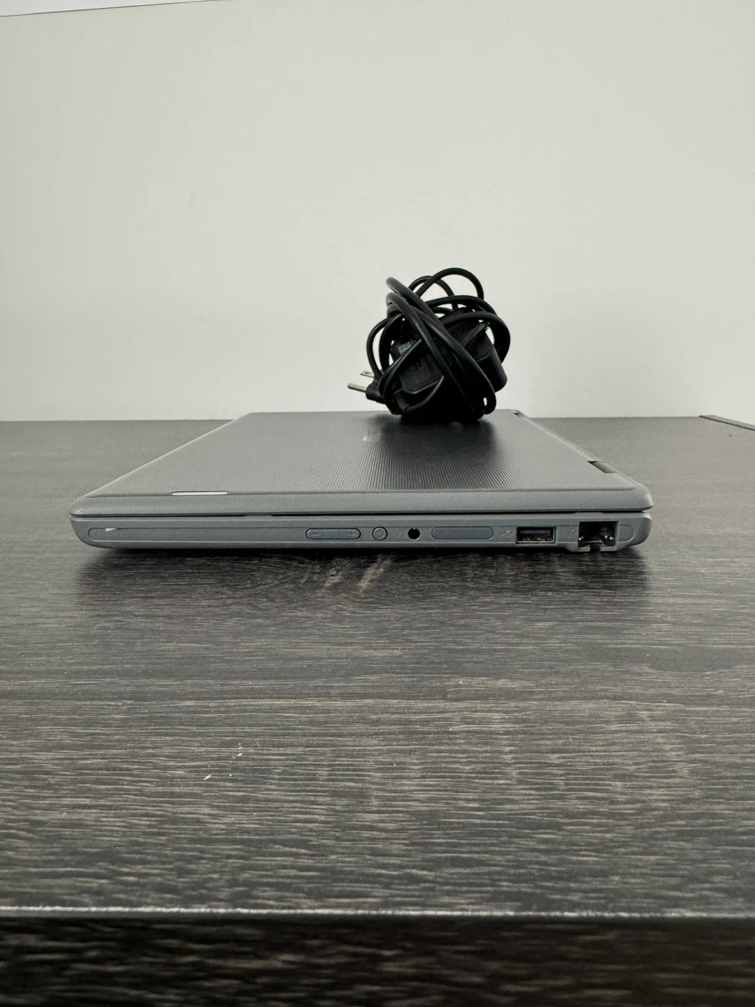 ASUS 2-in-1 Laptop - photo 5