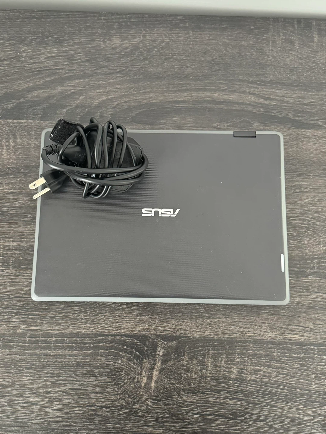 ASUS 2-in-1 Laptop - photo 4