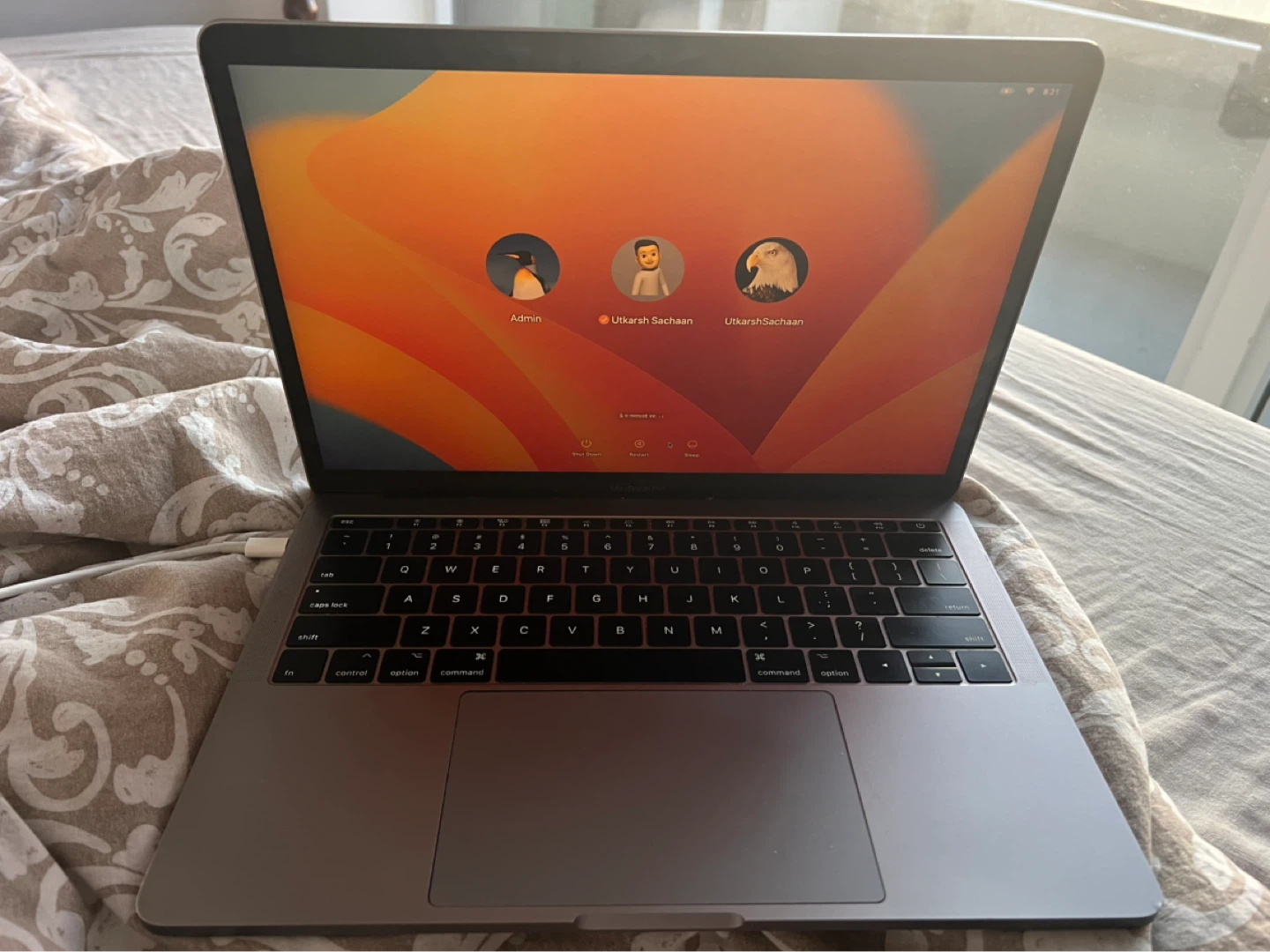 Apple MacBook Pro 13-inch