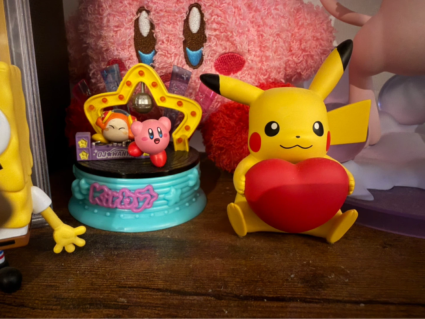 Kirby DJ Playset and Pikachu Heart Figure