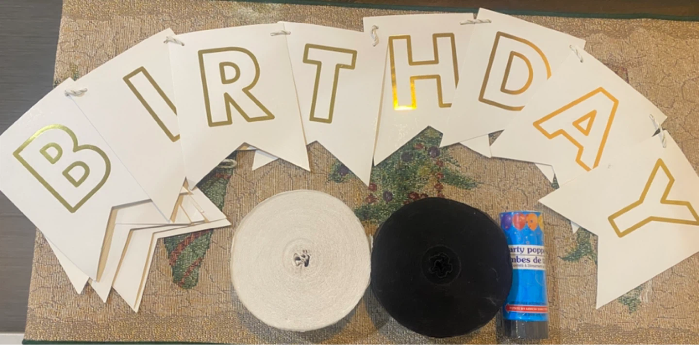 Happy Birthday Banner with Streamers and Party Popper - photo 2